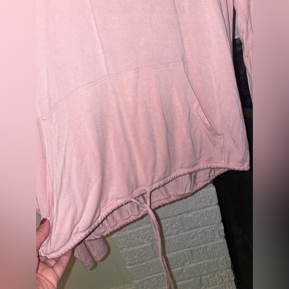 Old navy pink long sleeve shirt hooded drawstring light weight - Picture 6 of 8
